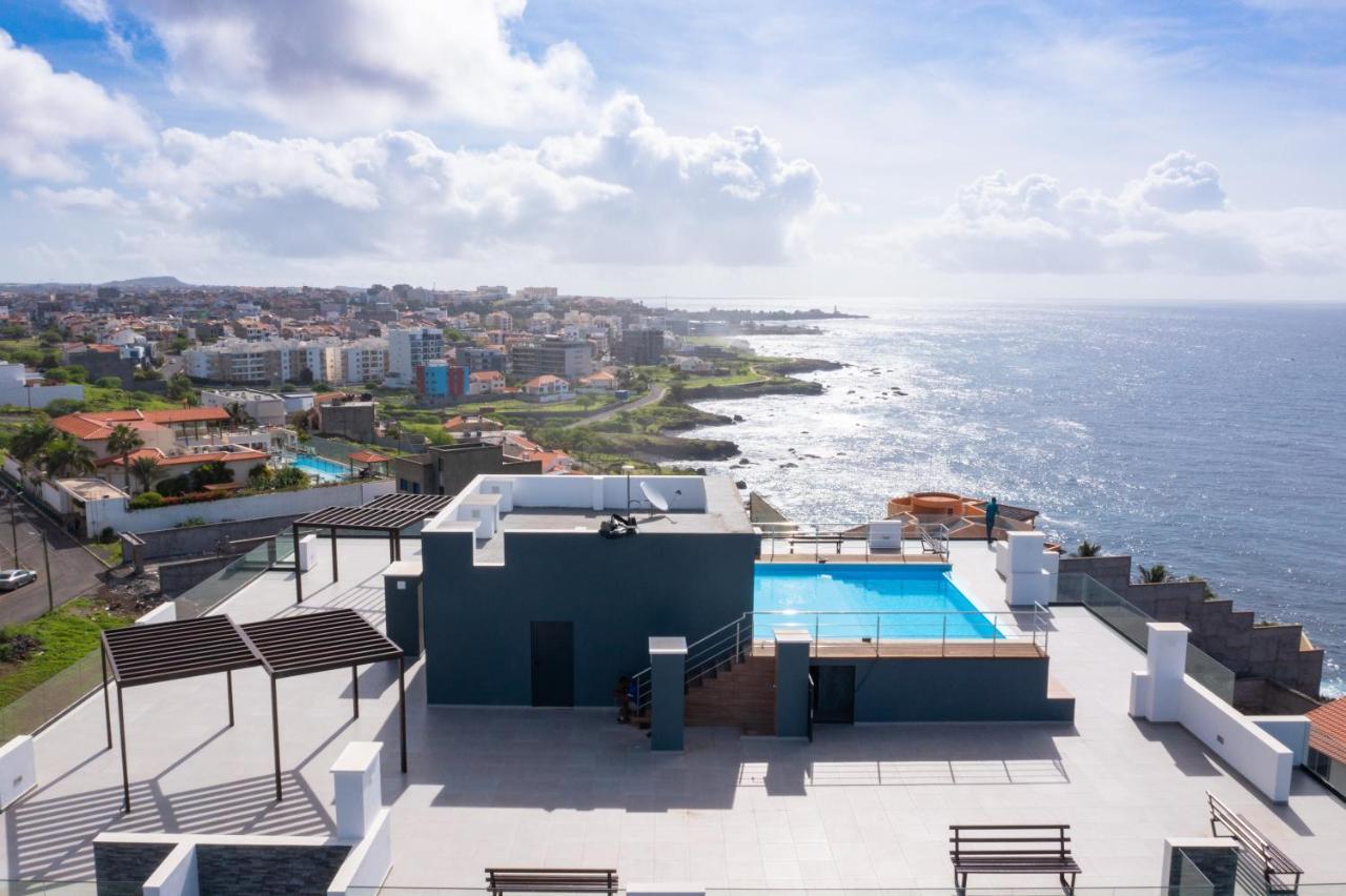 3 Bdr Aprt, Stunning Seaview, Rooftop Pool - Lcgr Praia Kültér fotó