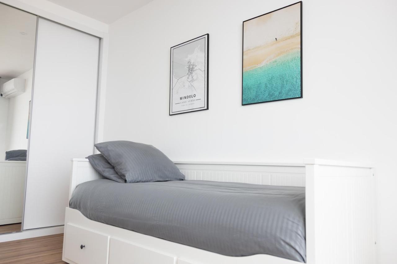 3 Bdr Aprt, Stunning Seaview, Rooftop Pool - Lcgr Praia Kültér fotó