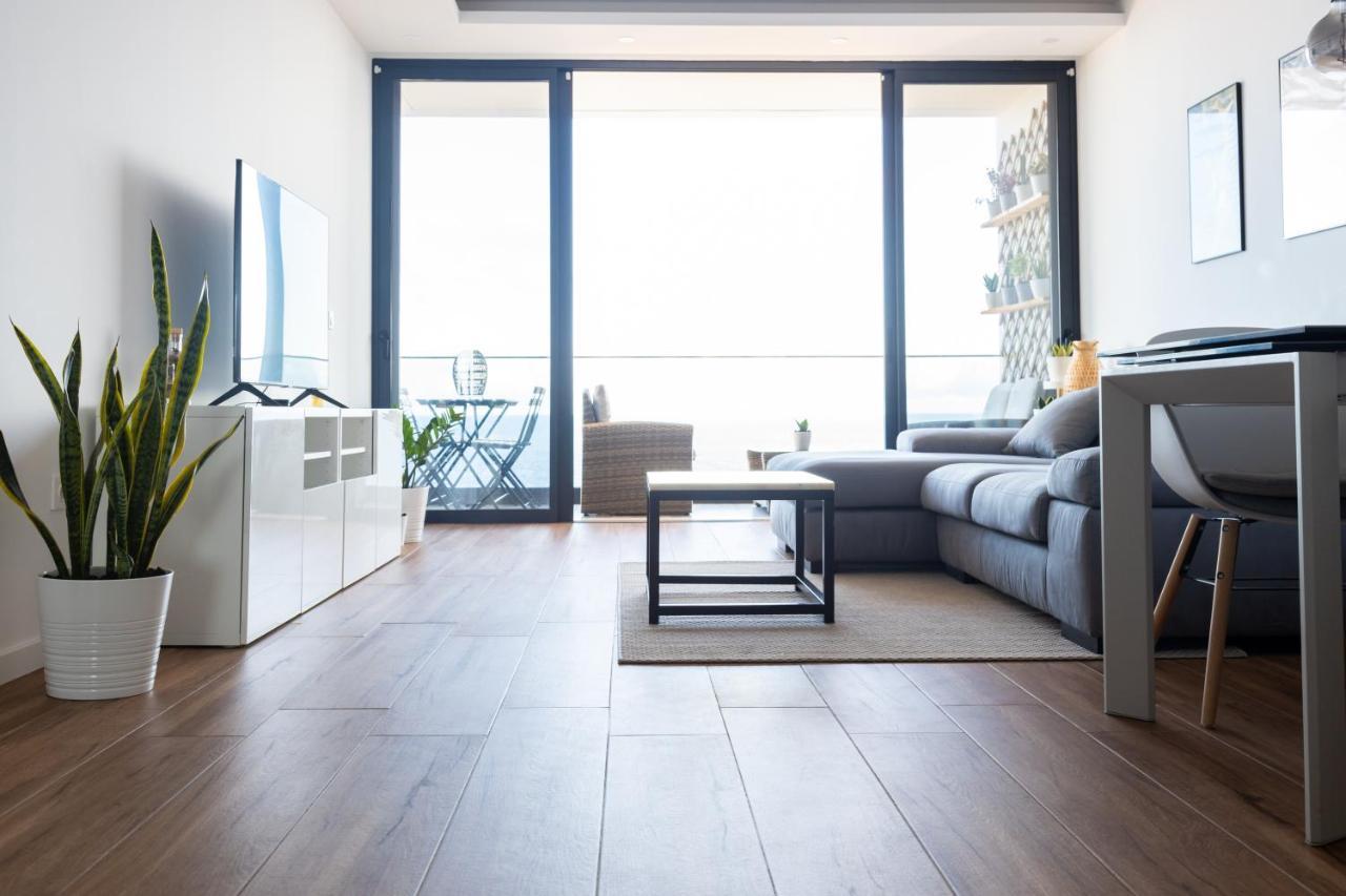 3 Bdr Aprt, Stunning Seaview, Rooftop Pool - Lcgr Praia Kültér fotó