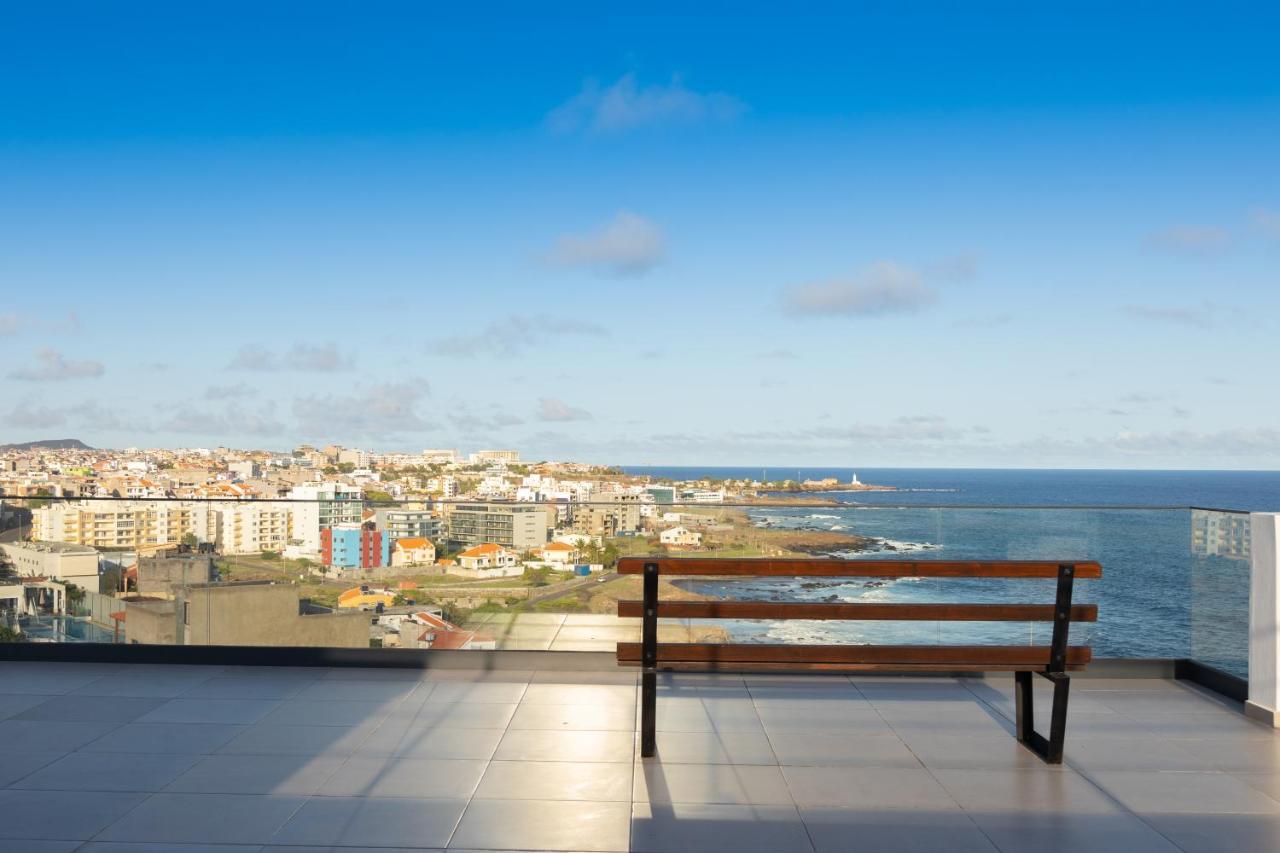 3 Bdr Aprt, Stunning Seaview, Rooftop Pool - Lcgr Praia Kültér fotó
