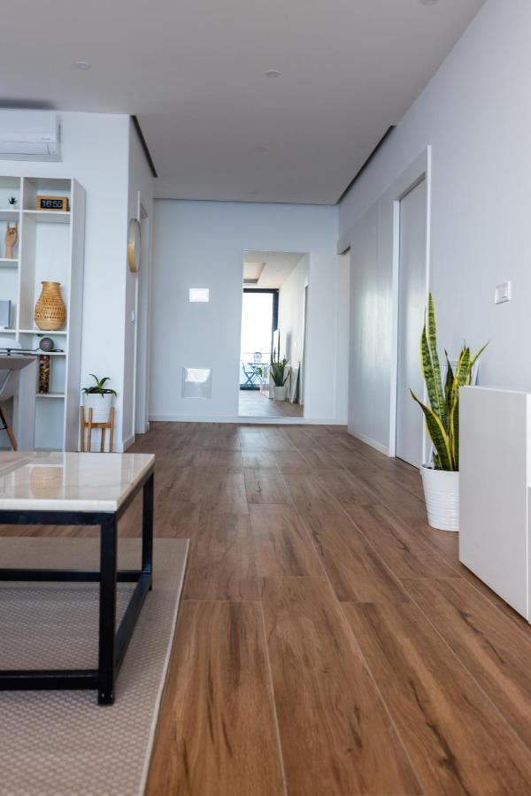 3 Bdr Aprt, Stunning Seaview, Rooftop Pool - Lcgr Praia Kültér fotó
