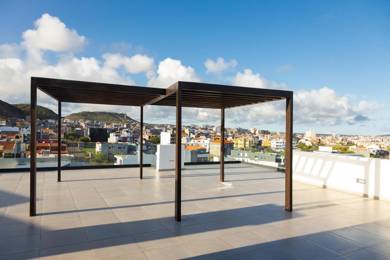 3 Bdr Aprt, Stunning Seaview, Rooftop Pool - Lcgr Praia Kültér fotó